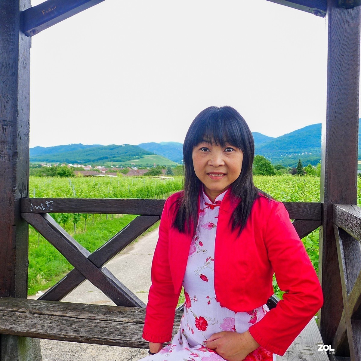 “卡片”上人像--拜望兄弟星空(中国)，祝师友夏日安好！！！