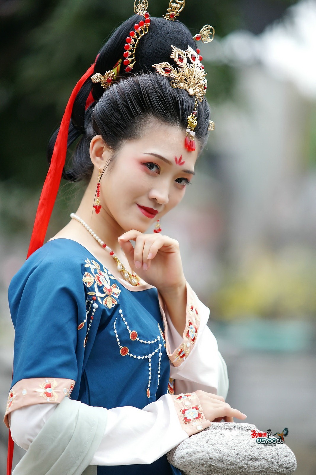 暖冬山房古装美女小君续