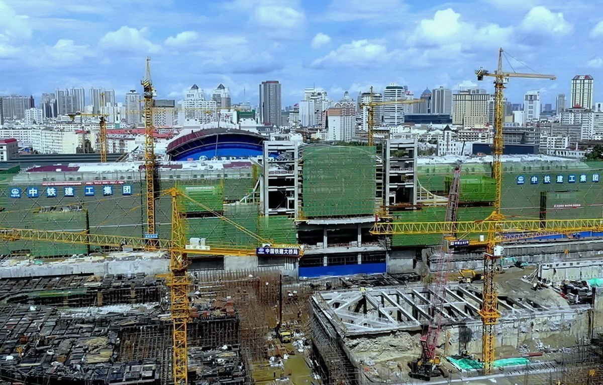 哈尔滨站     3.主站-南站房  南广场