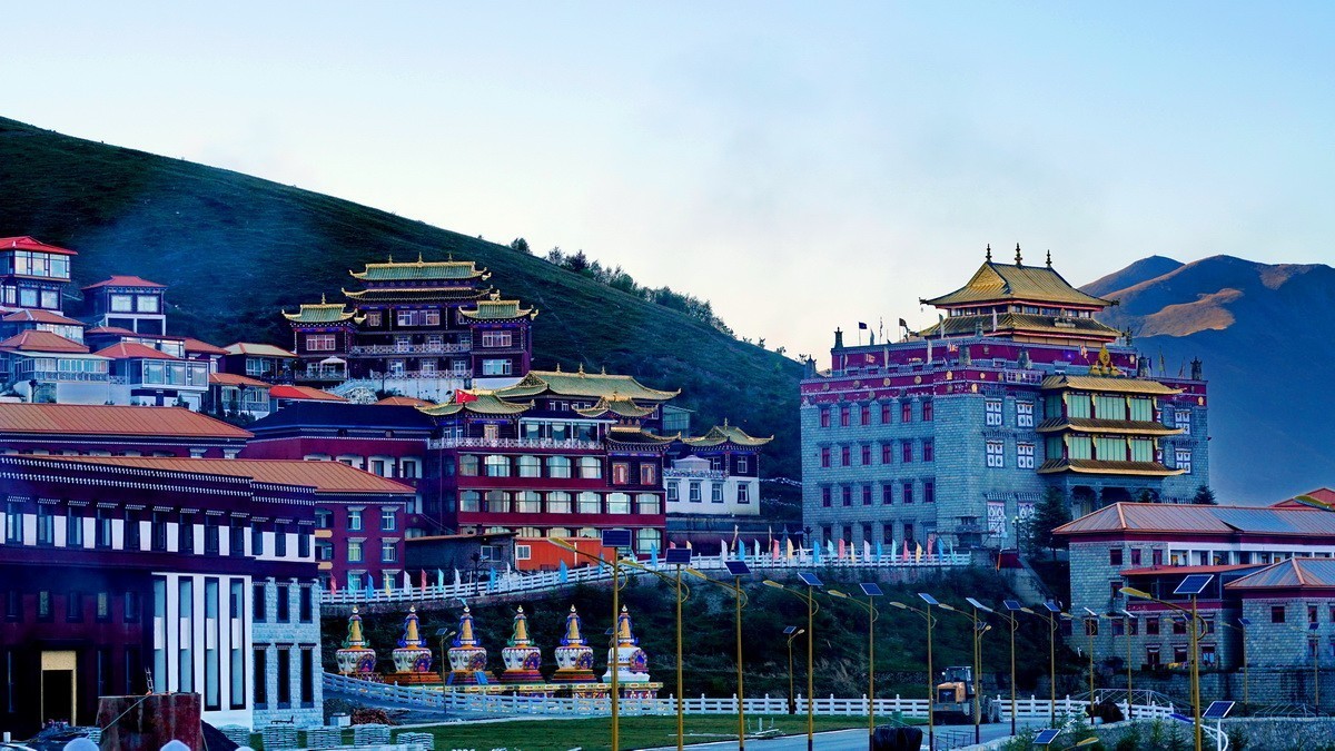 四川阿坝藏族羌族自治州马尔康---昌列寺