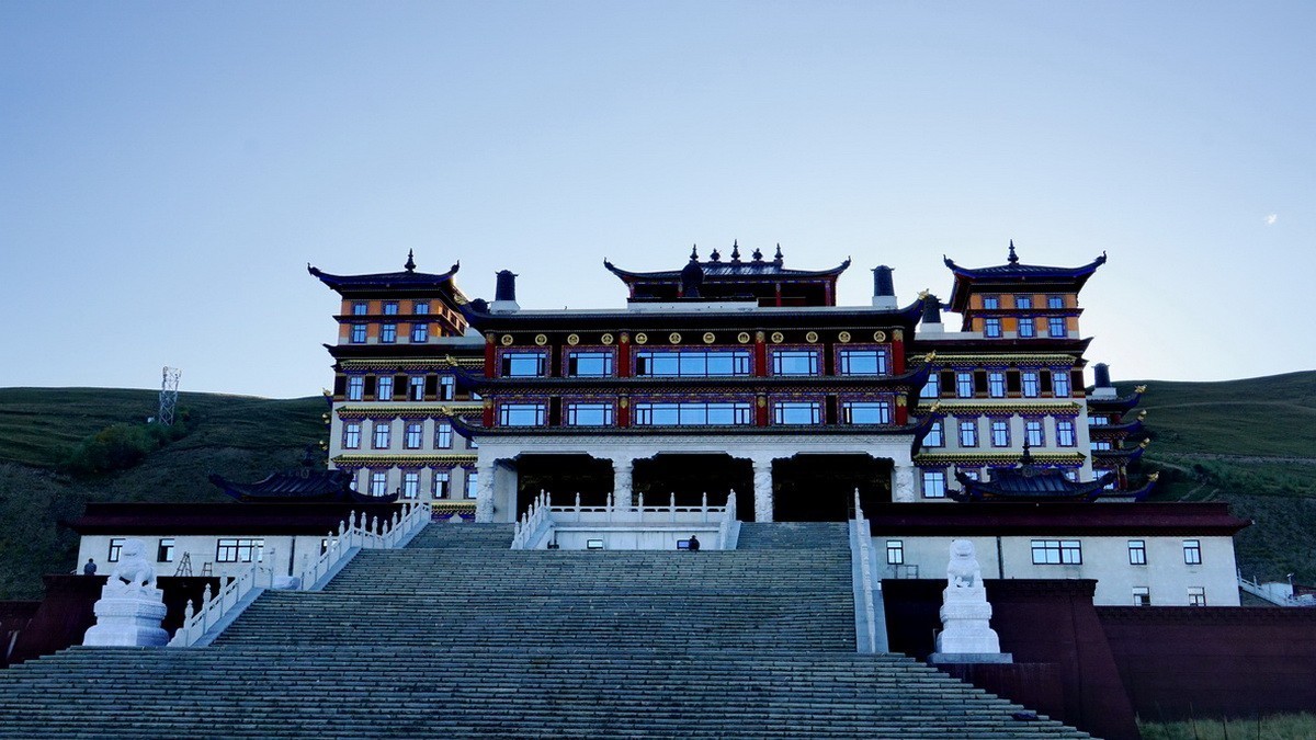 四川阿坝藏族羌族自治州马尔康---昌列寺