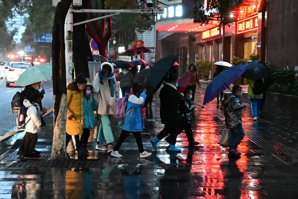 寒夜冷雨