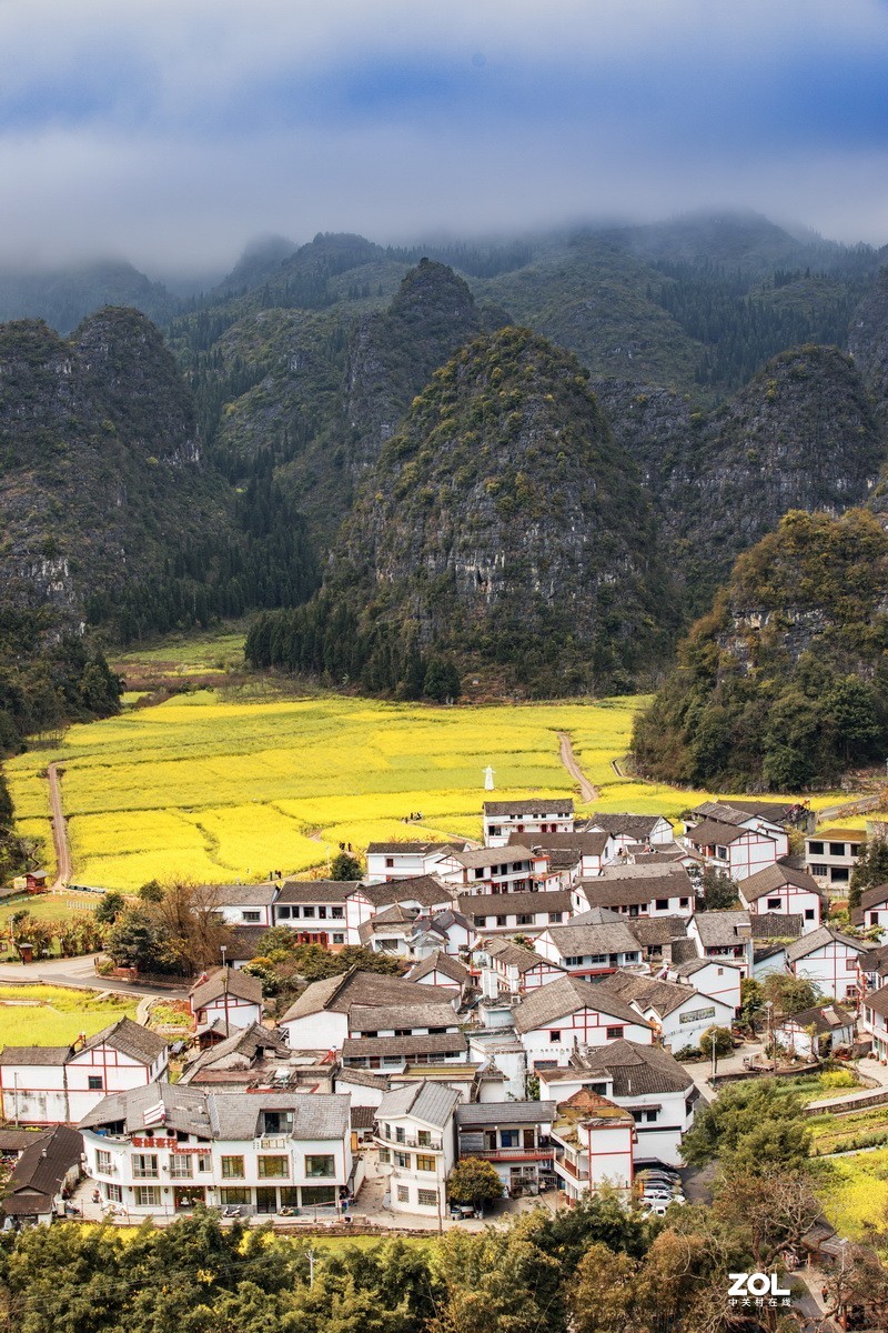 贵州兴义一万峰林 （续）。