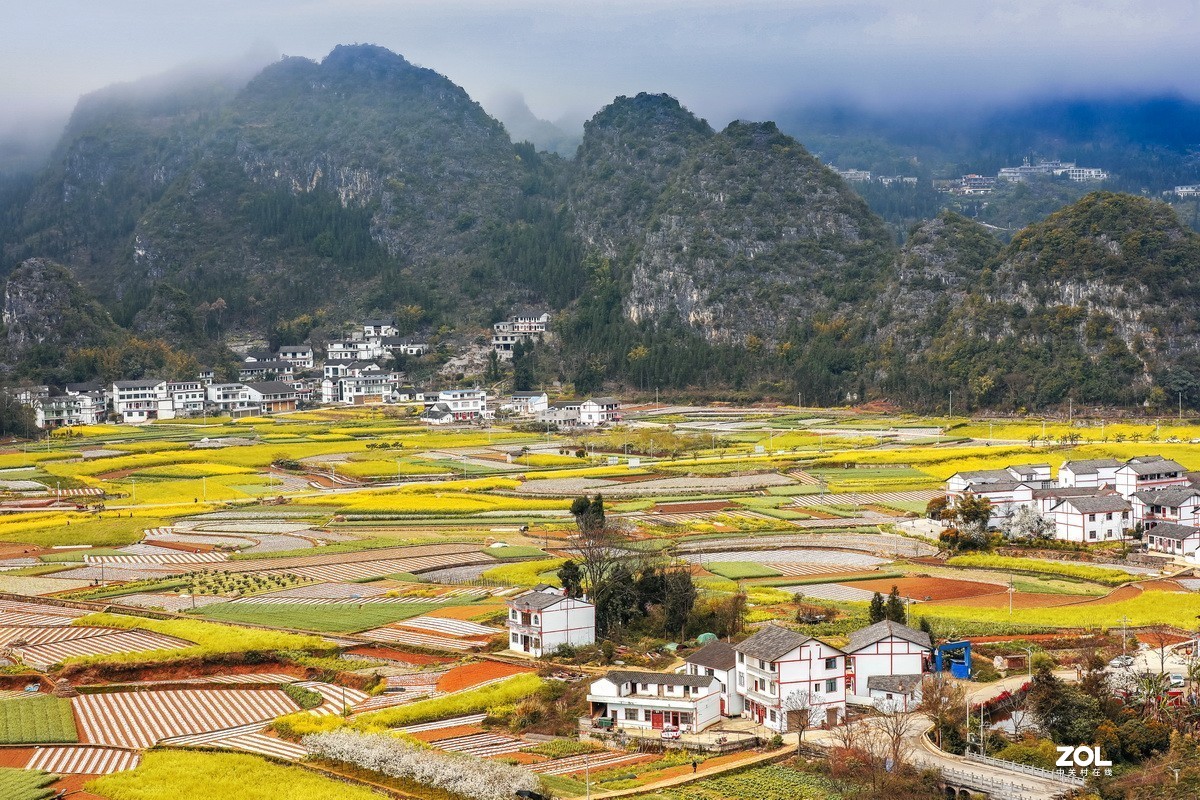 贵州兴义一万峰林 （续）。