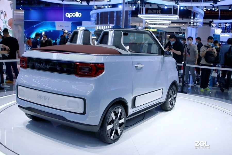 迷你五菱敞篷概念车