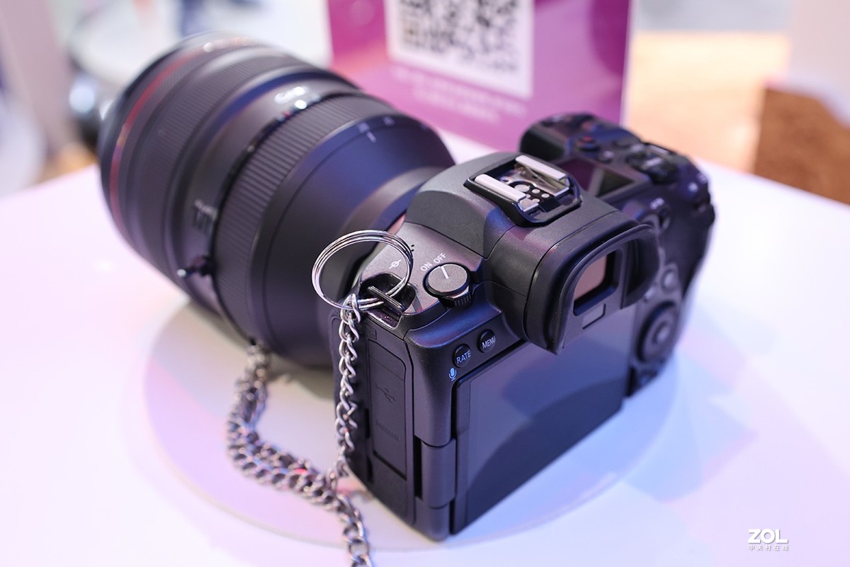 跟着ZOL观展团看CJ