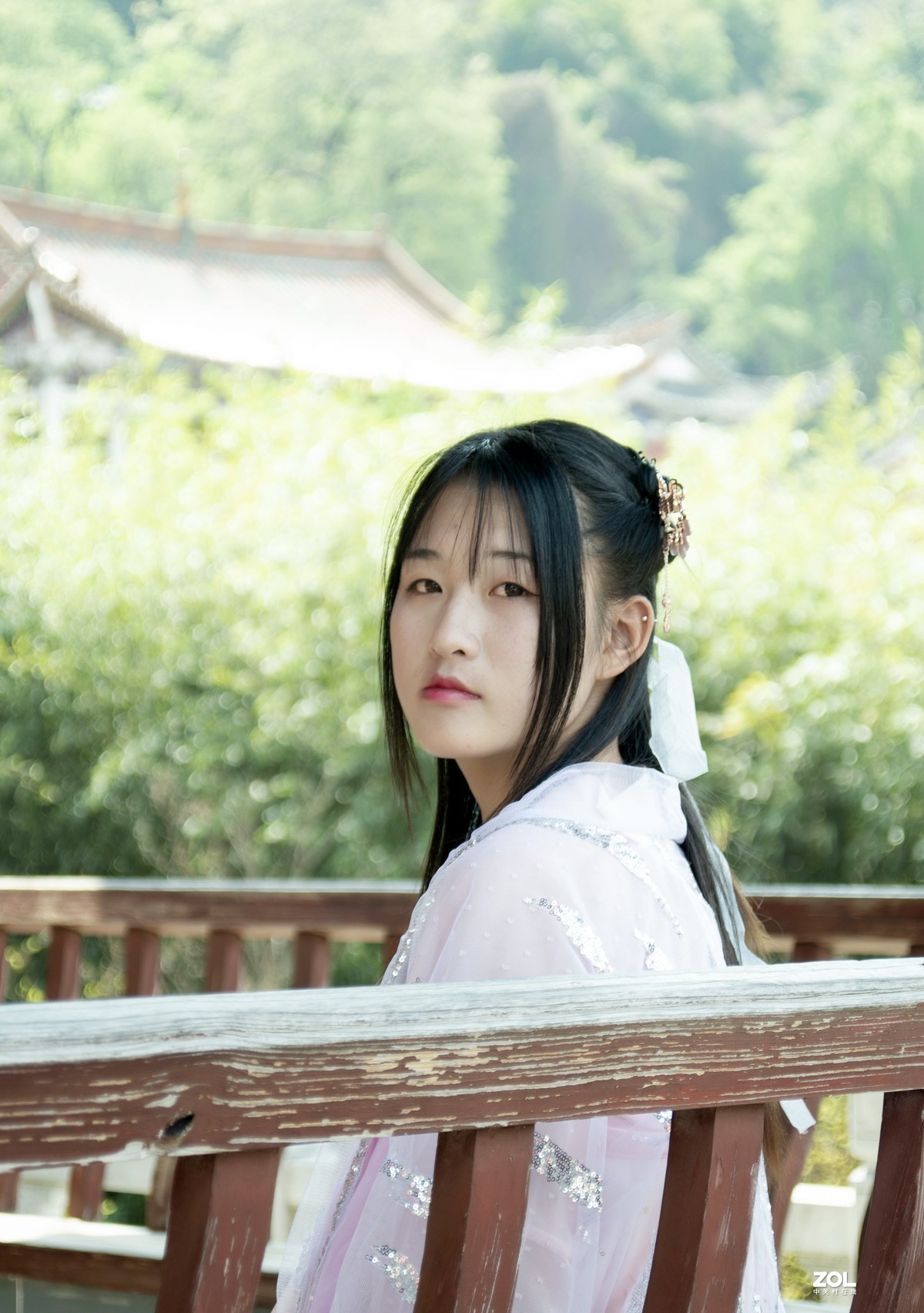 D610+小土狗测试人像