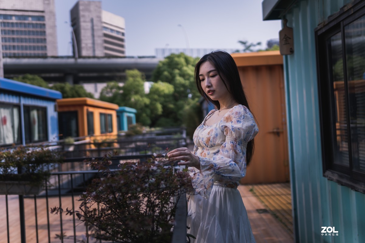 丢弃过后依然是废墟