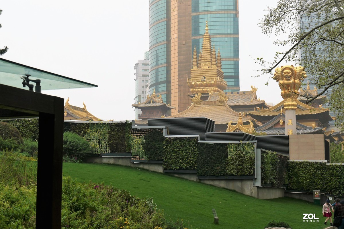 【静安寺】——摄于上海静安公园