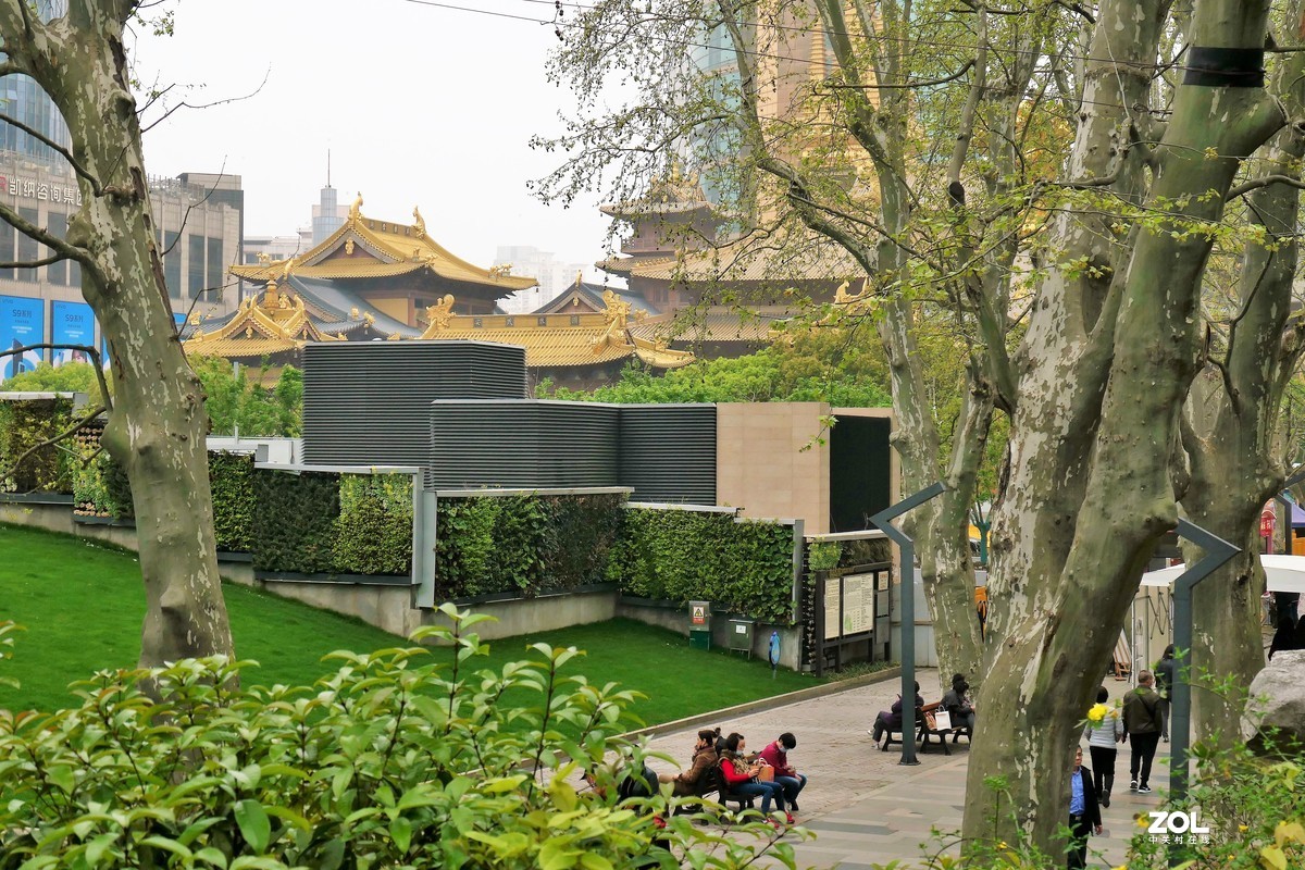 【静安寺】——摄于上海静安公园