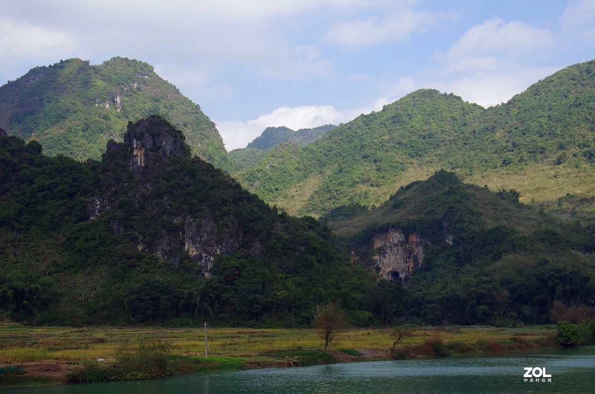 廣西巴馬百鳥巖景區ii