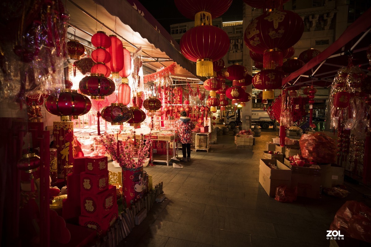 索尼a7s2视频机17-75，f2.8镜头年前夜拍