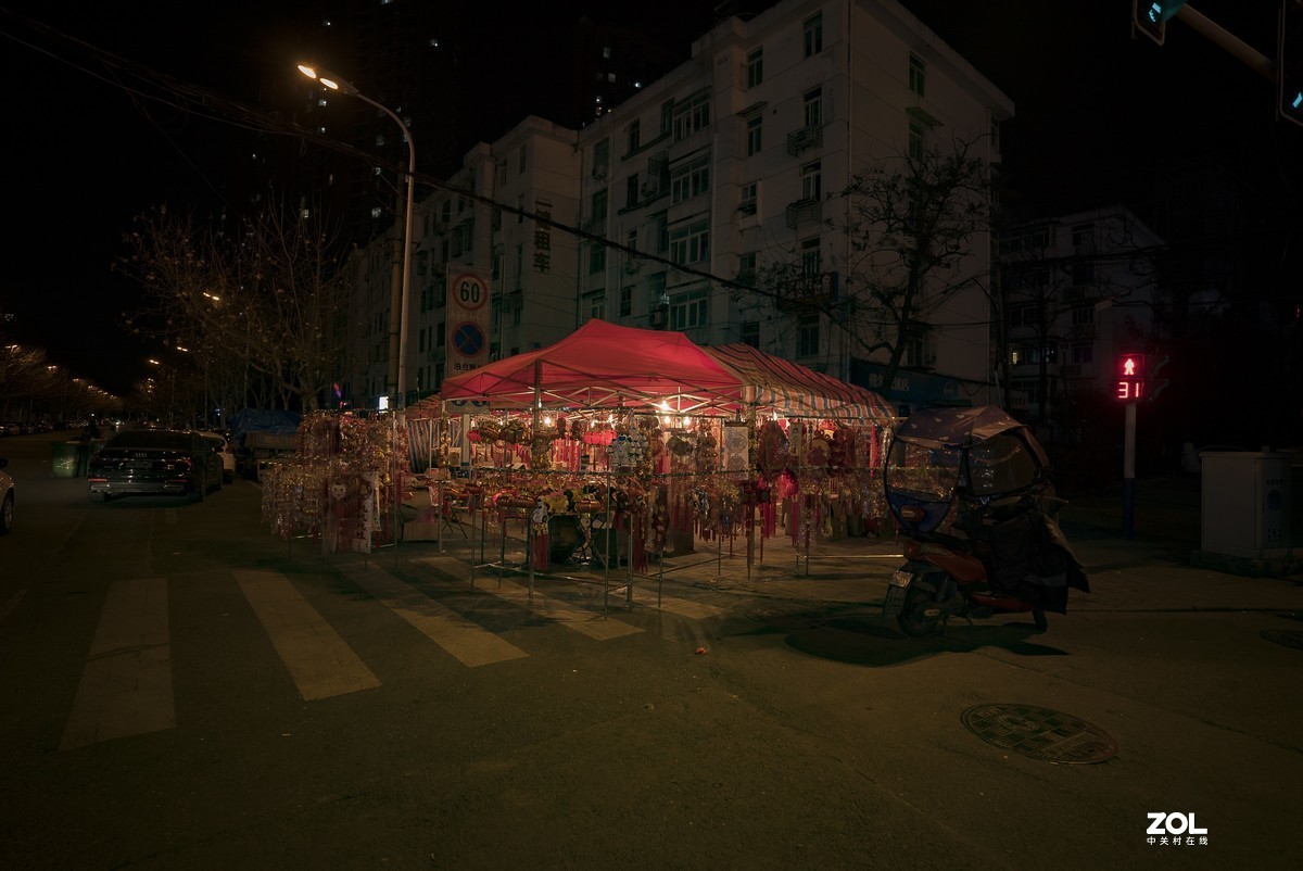 索尼a7s2视频机17-75，f2.8镜头年前夜拍