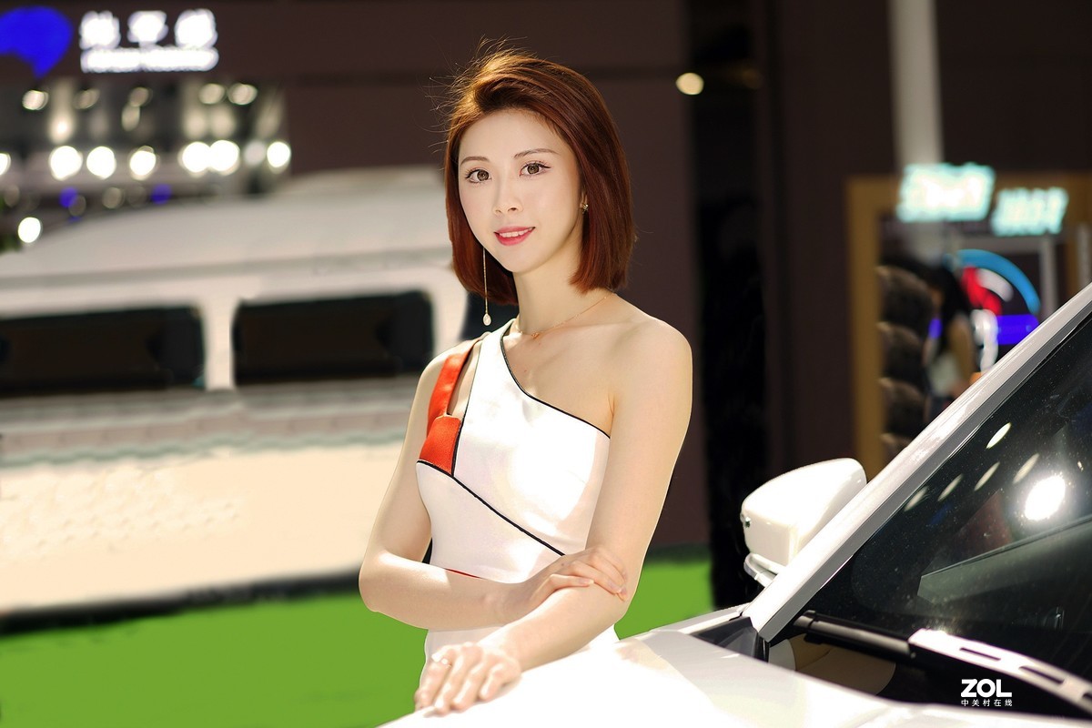 2021上海车展奇瑞展台的模特们