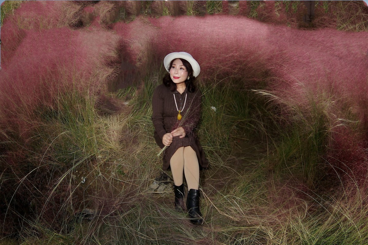 环境人像外拍--粉黛草从中的好闺蜜！