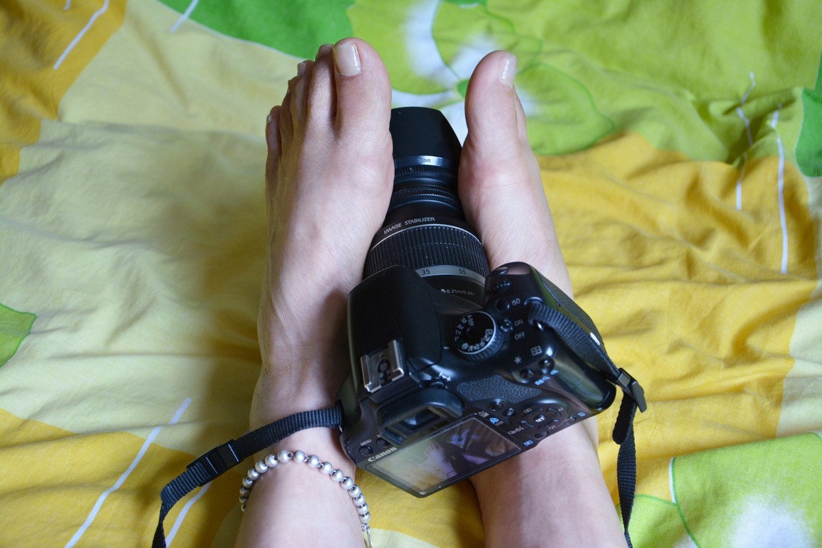 裸足与相机拍摄 [23P]