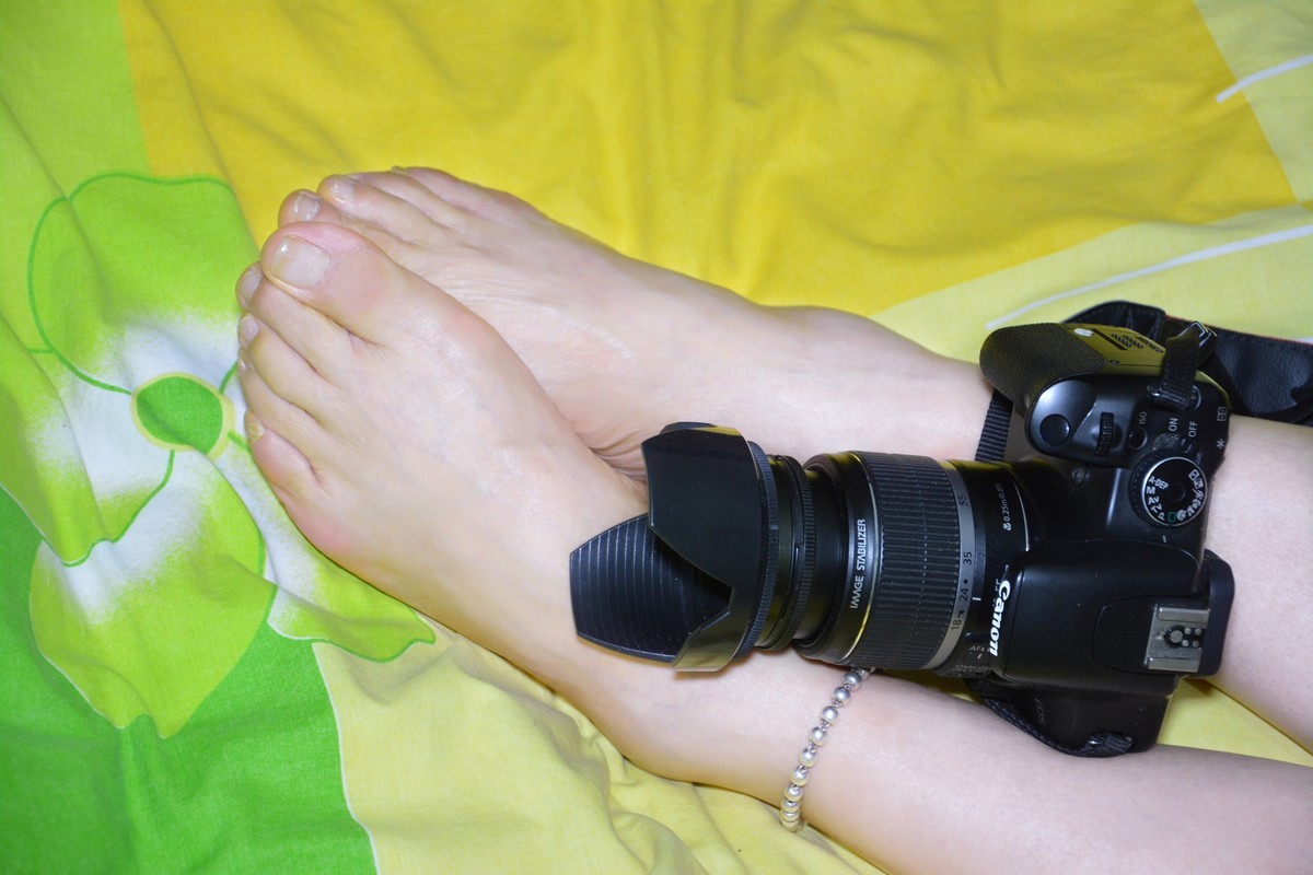 裸足与相机拍摄 [23P]