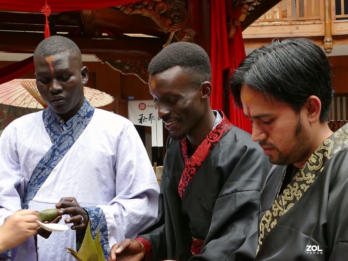 客    家    擂    茶    文    化