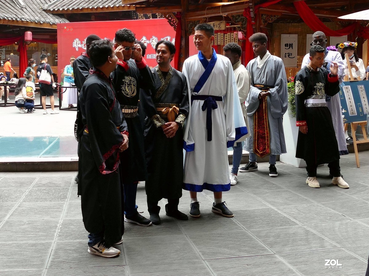 客    家    擂    茶    文    化