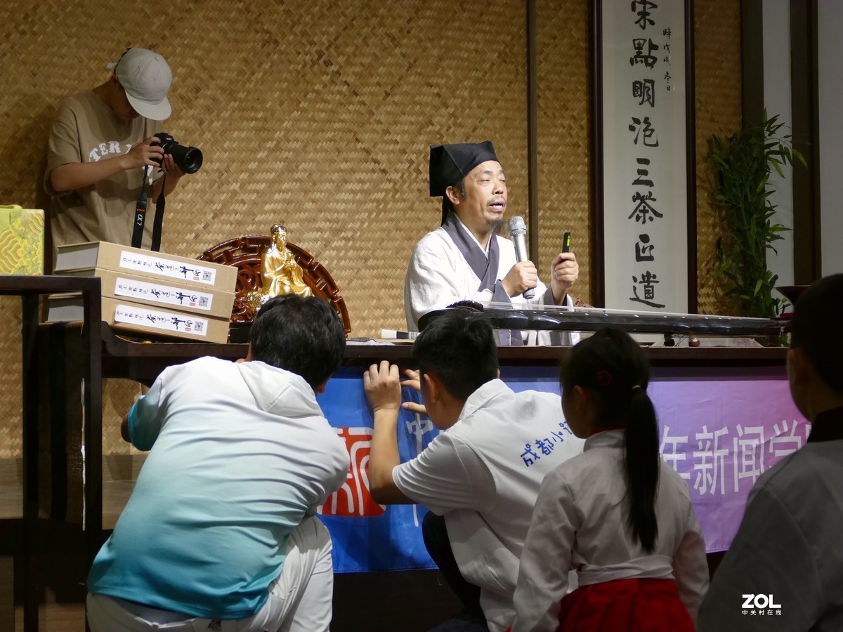 客    家    擂    茶    文    化