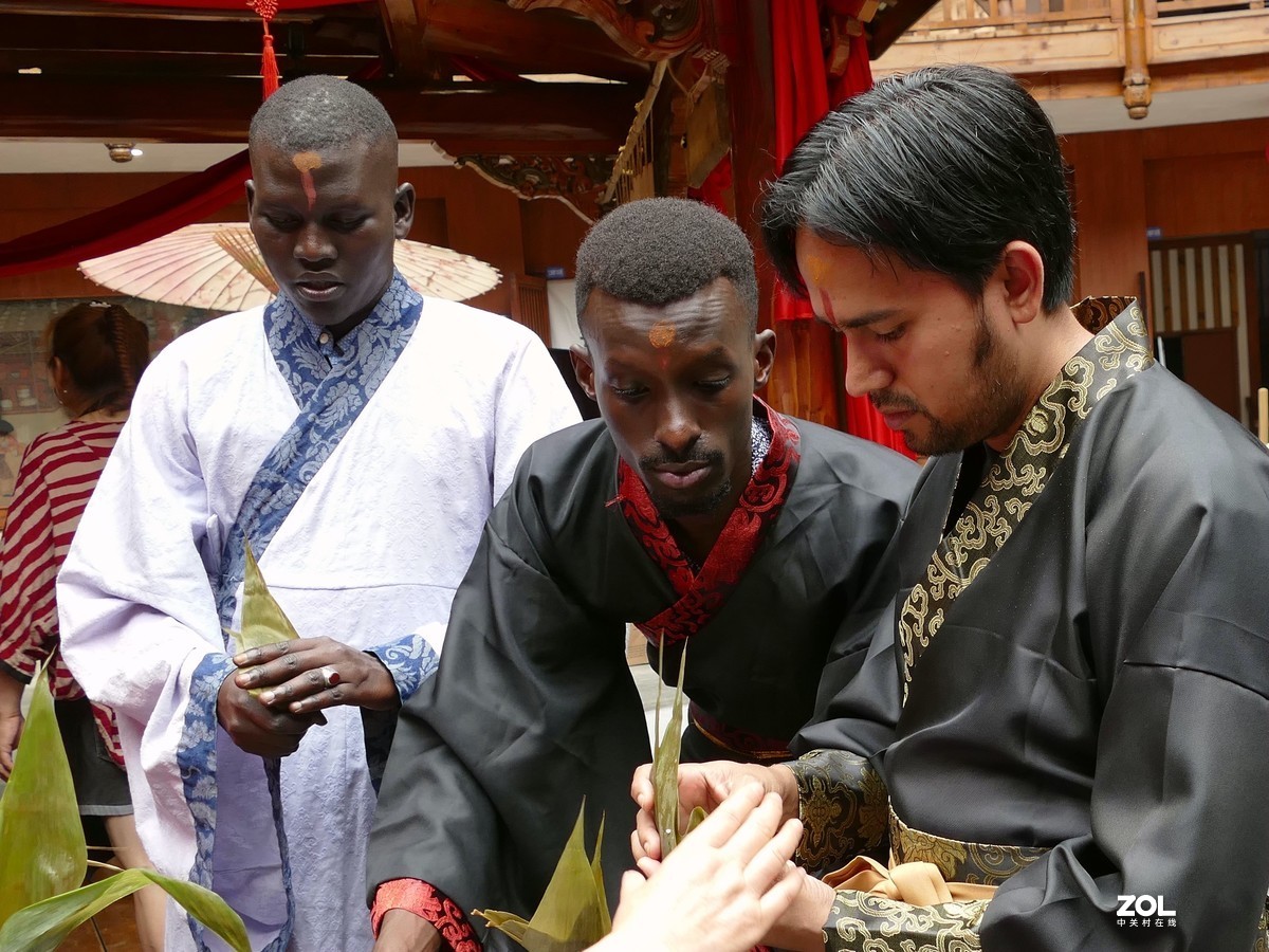 客    家    擂    茶    文    化