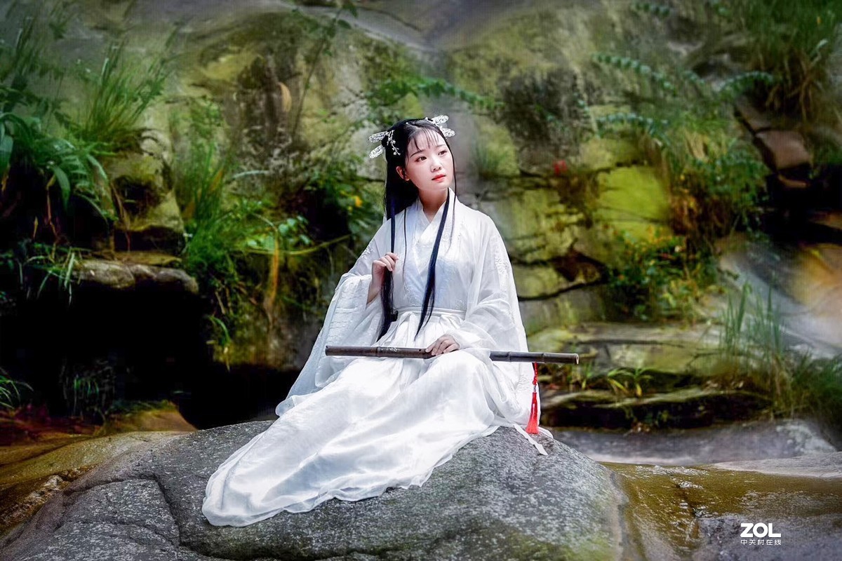 白衣侠女-中关村在线摄影论坛