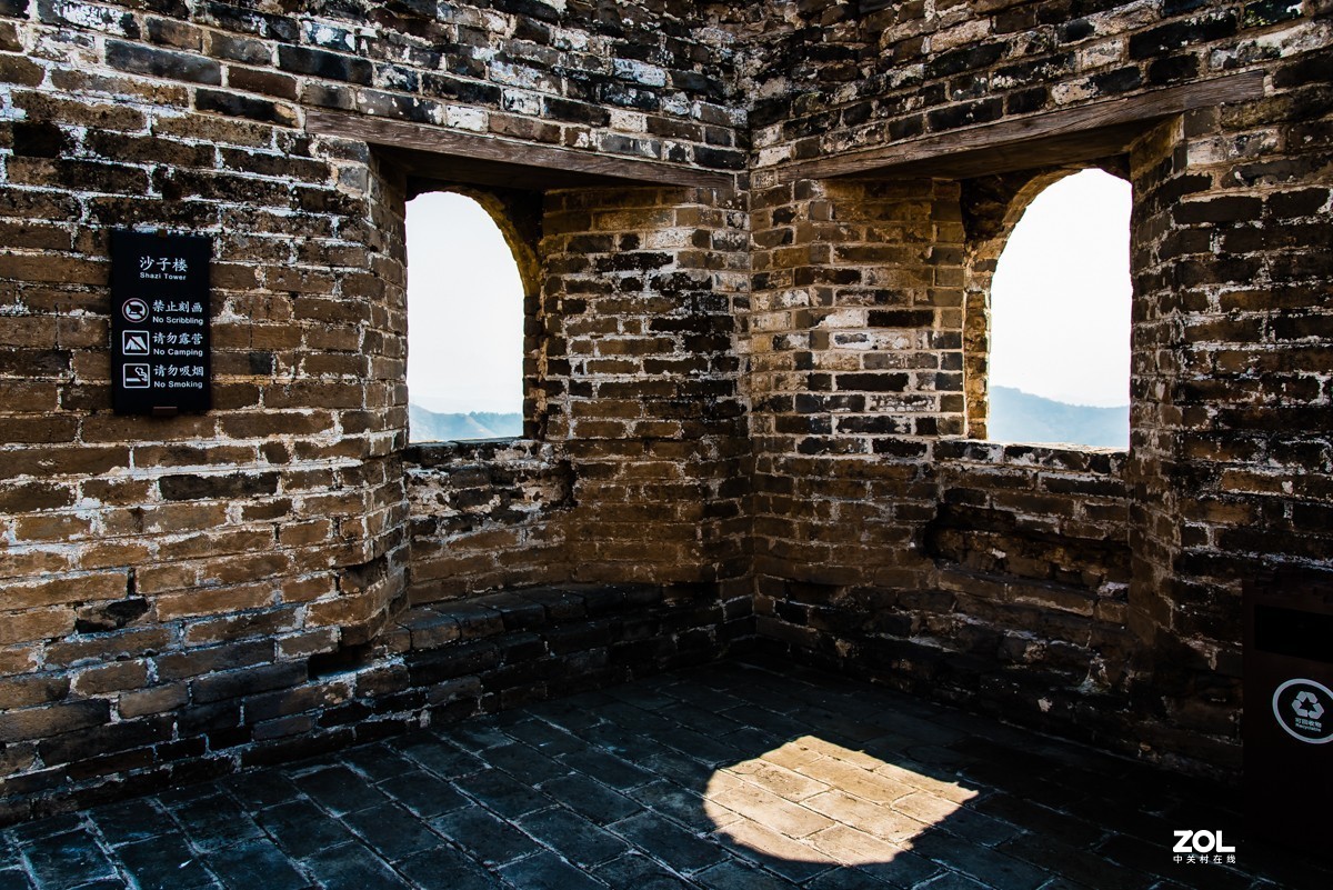 【镜头里】第1042号：万里长城金山独秀（十八）