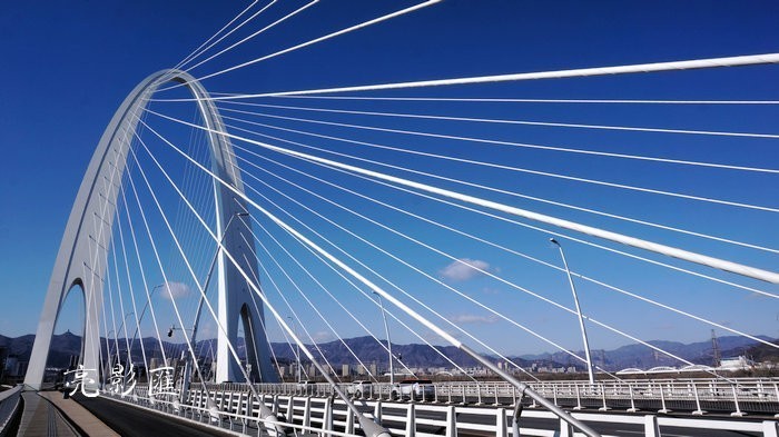 2022腊八节之日的新首钢大桥