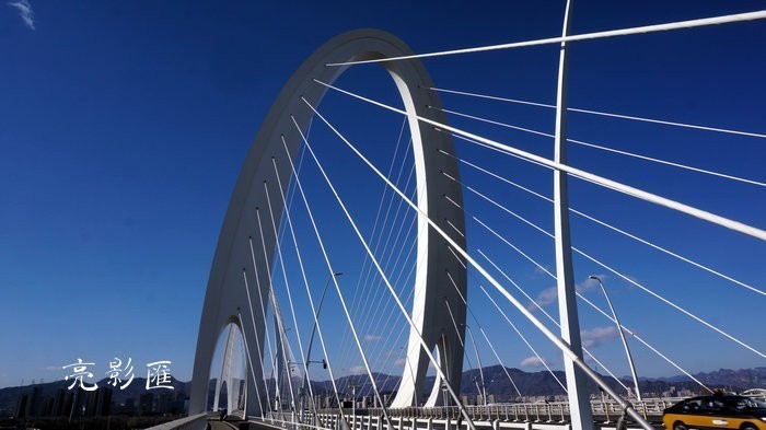 2022腊八节之日的新首钢大桥