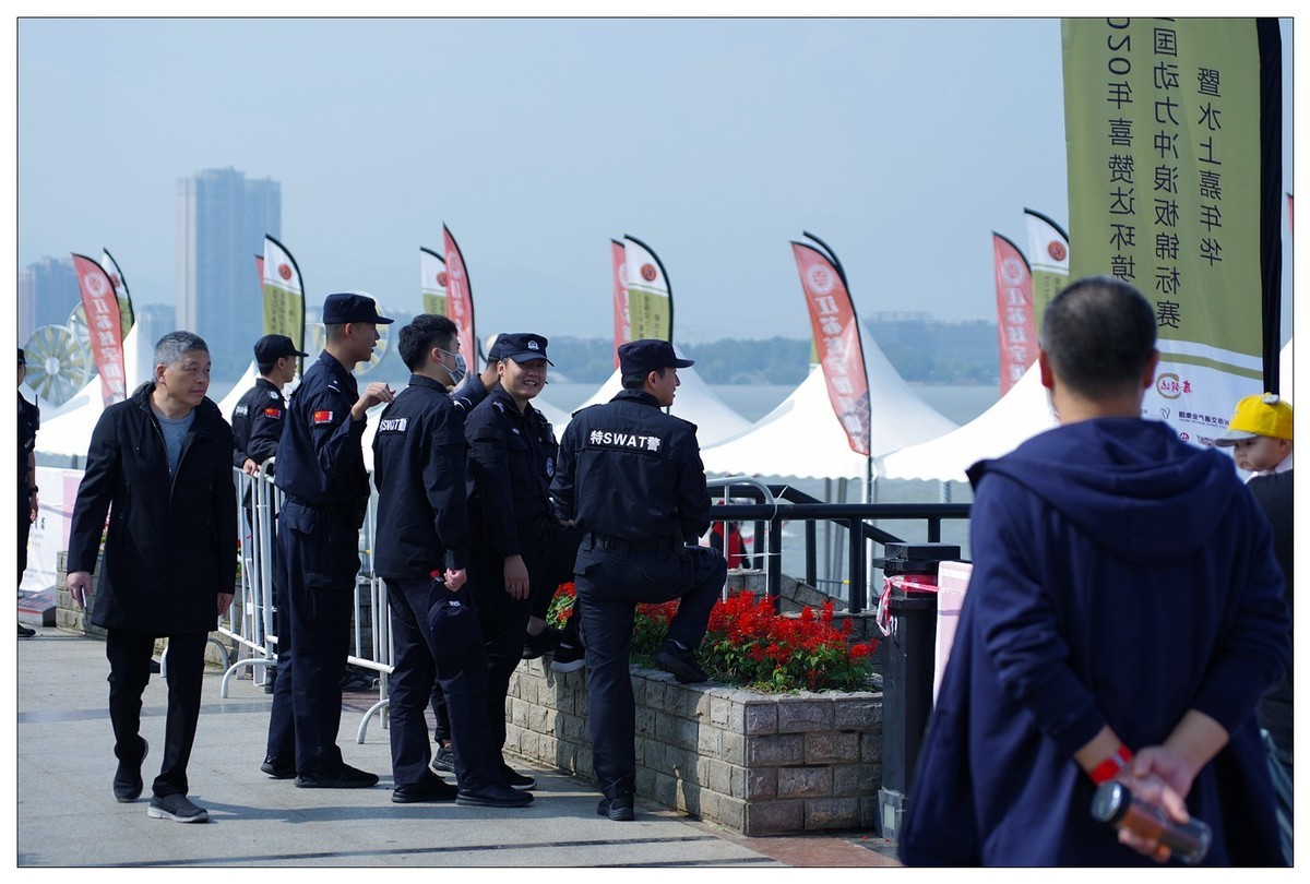 江苏省宜兴市10月份组织的电动冲浪板大赛 宾得K12拍摄