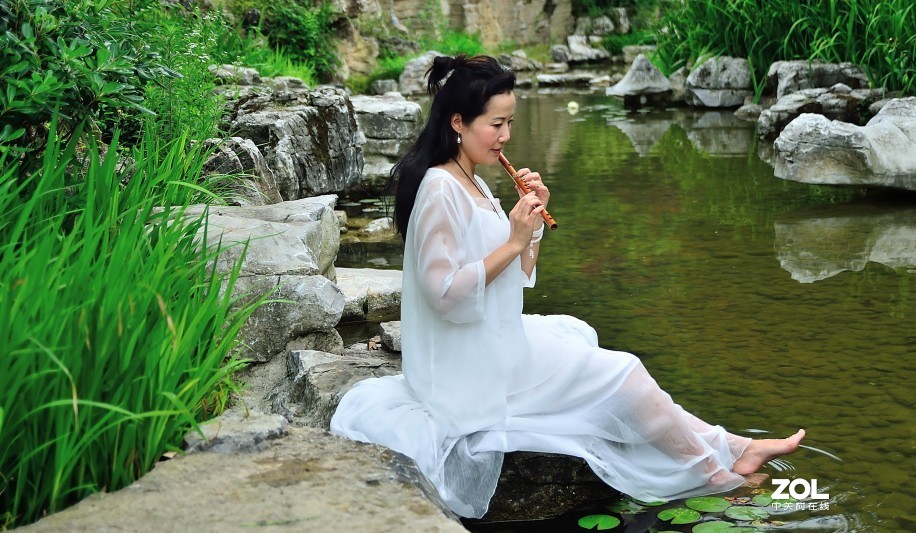 环境人像：小溪笛声......