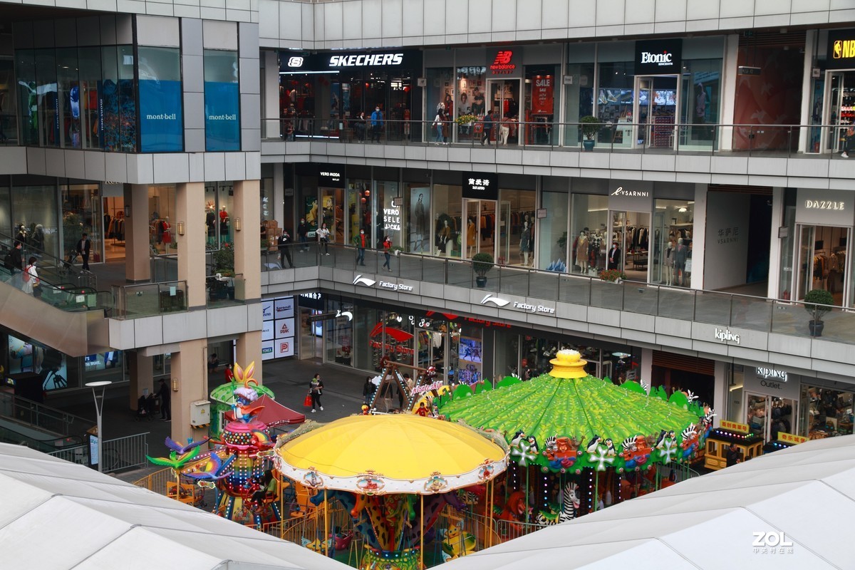 长阳--首创奥特莱斯