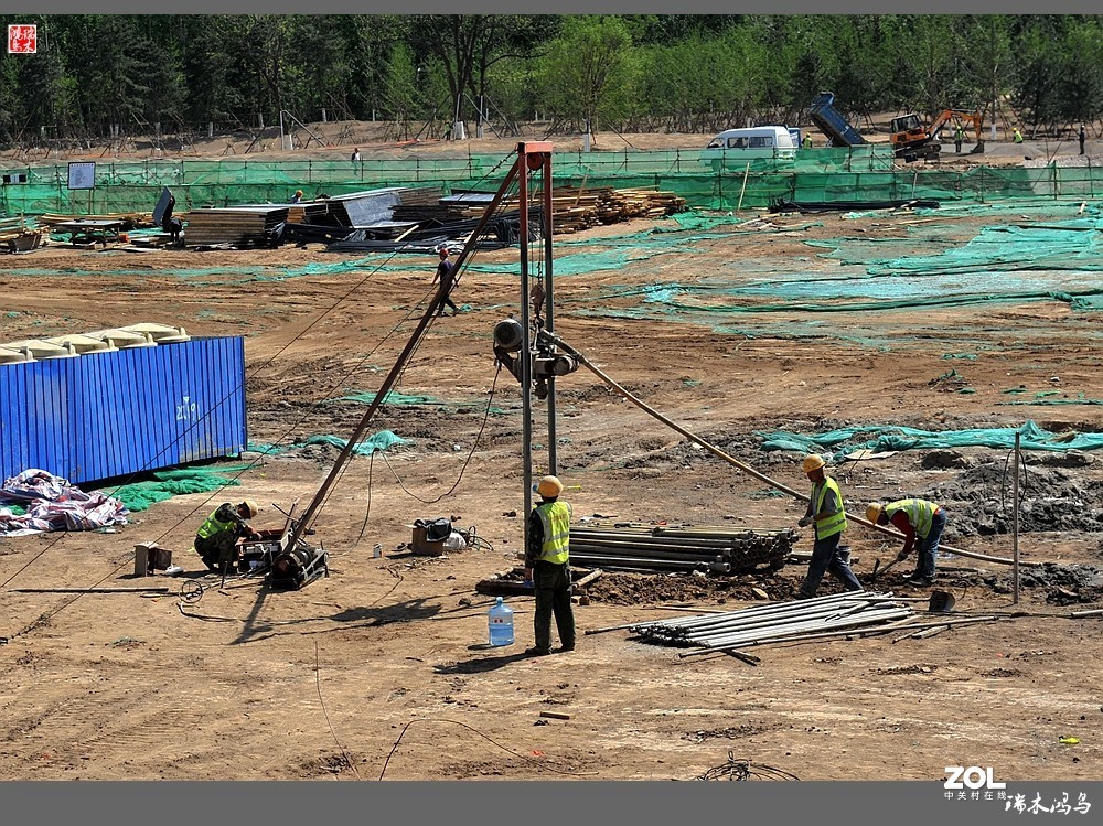 【手机随拍】繁忙的建筑工地