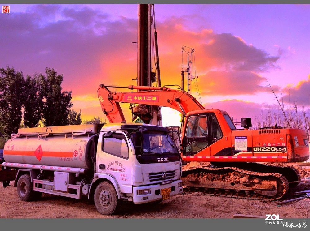 【手机随拍】繁忙的建筑工地