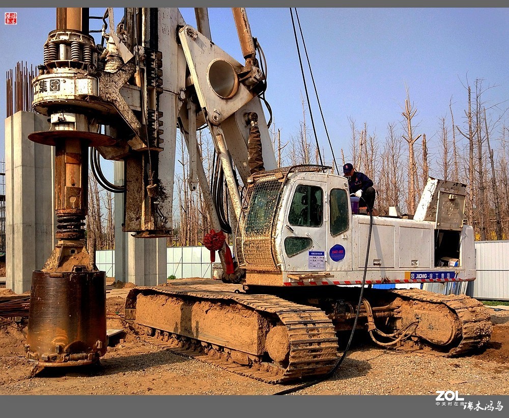 【手机随拍】繁忙的建筑工地