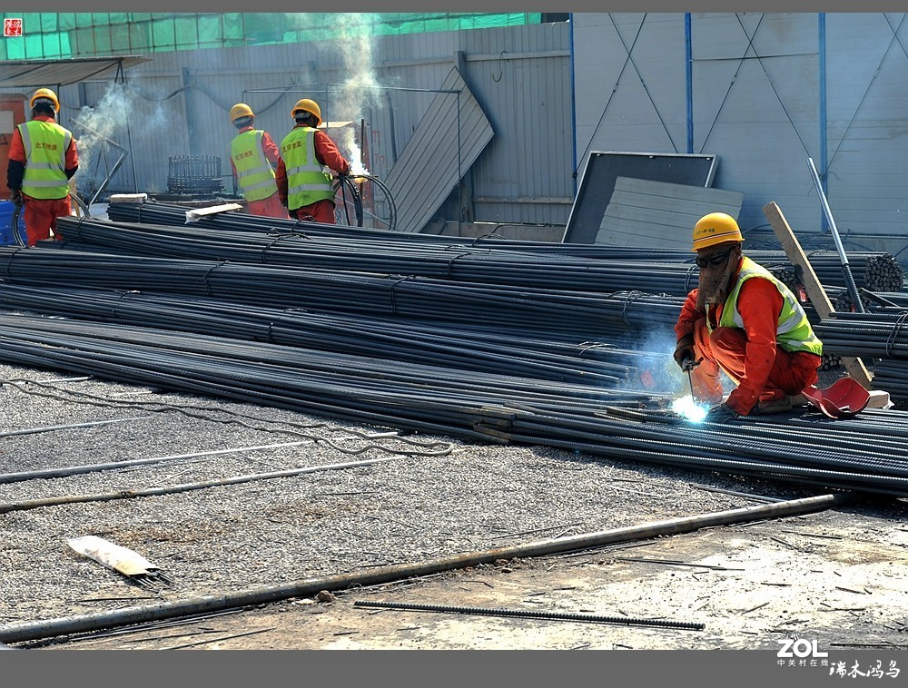 【手机随拍】繁忙的建筑工地