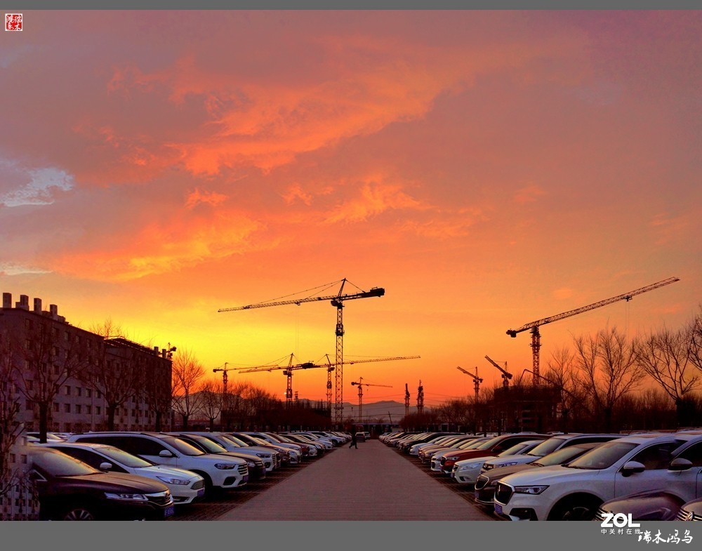 【手机随拍】繁忙的建筑工地