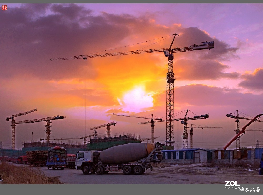 【手机随拍】繁忙的建筑工地