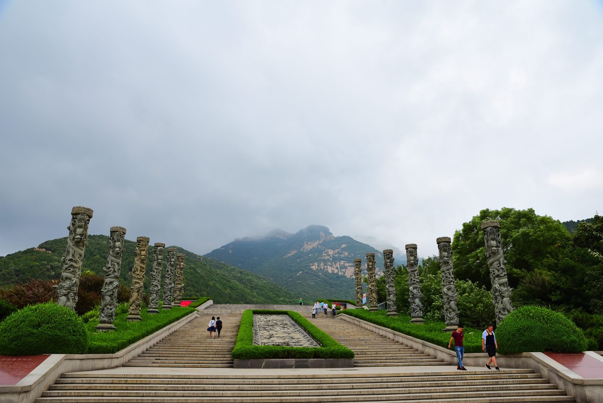 东岳泰山（D750+腾龙24-70一代+腾龙70-200二代）