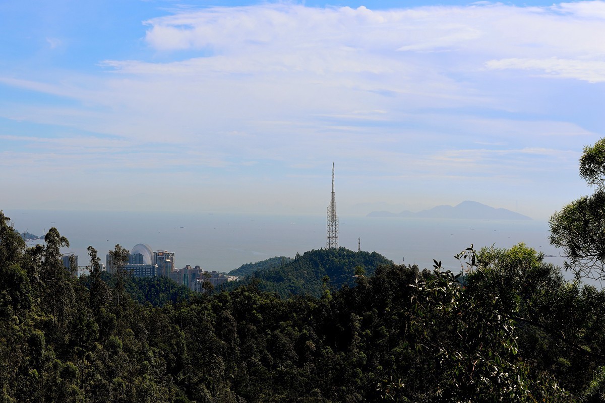 板障山俯拍珠海澳门市区港珠澳大桥3