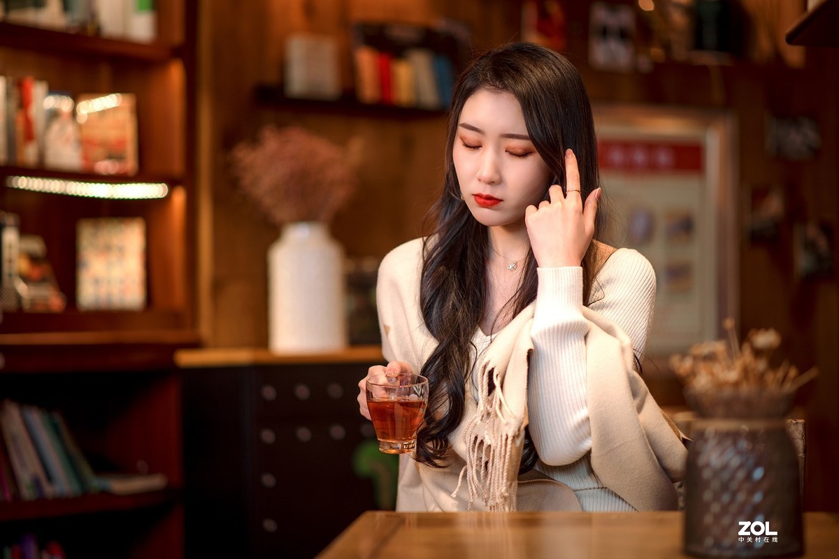 【梦幻美拍】咖啡书屋的情韵