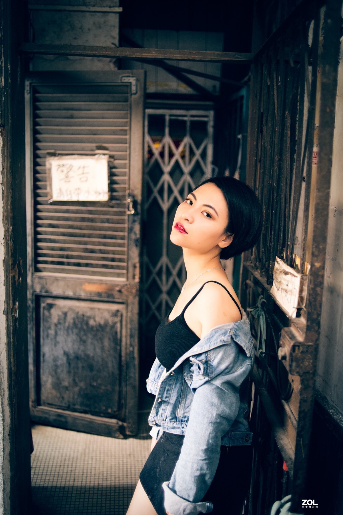 好久没传片了，来一组人像