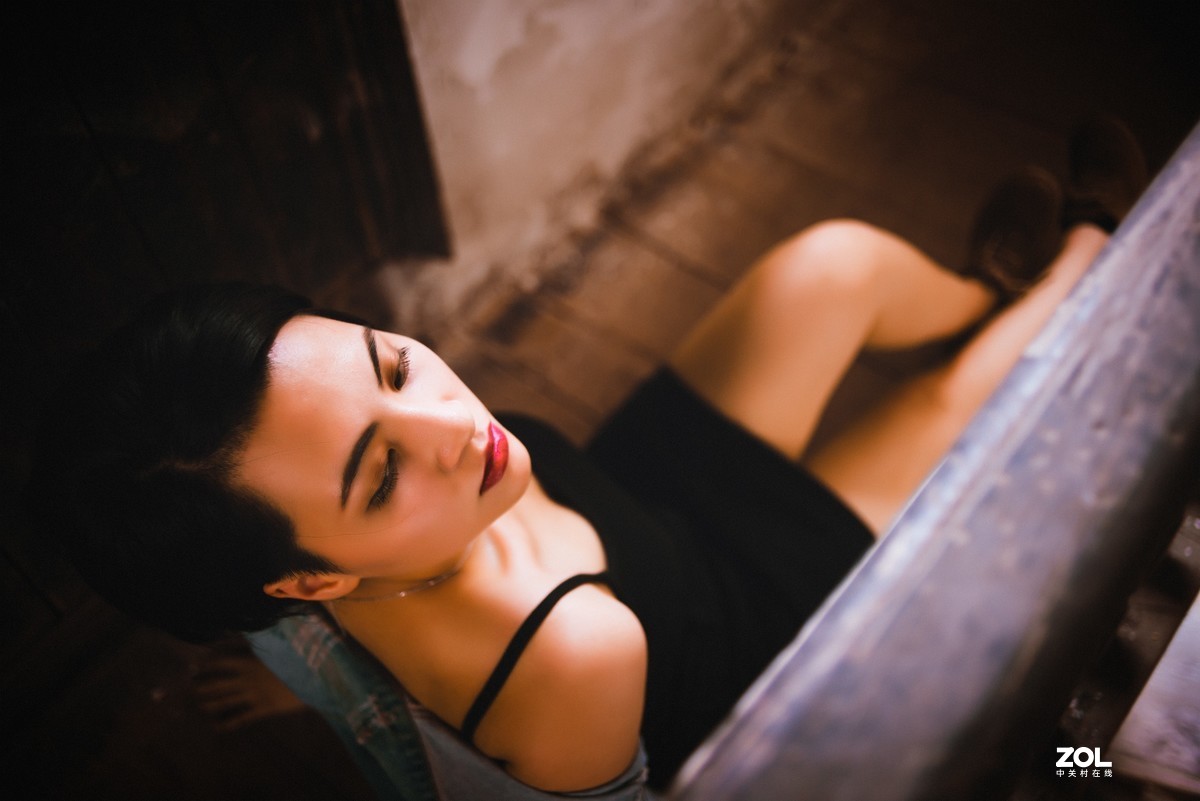 好久没传片了，来一组人像