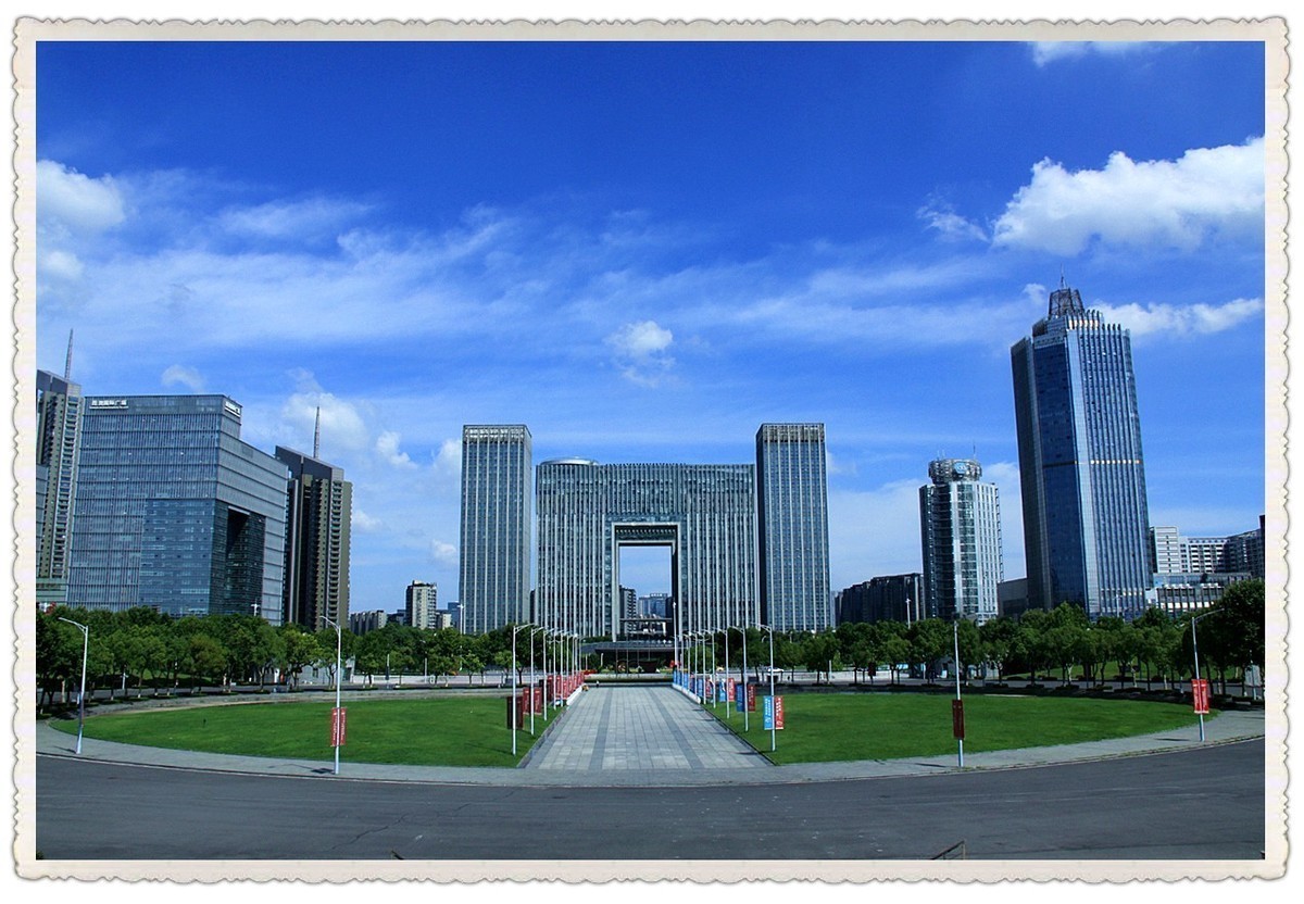 南京奥体中心东大门部分掠影