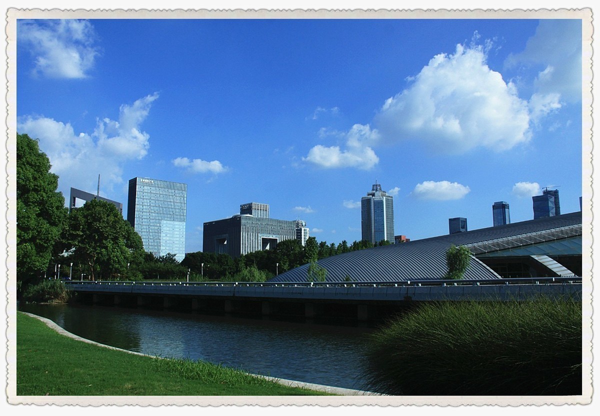 南京奥体中心东大门部分掠影