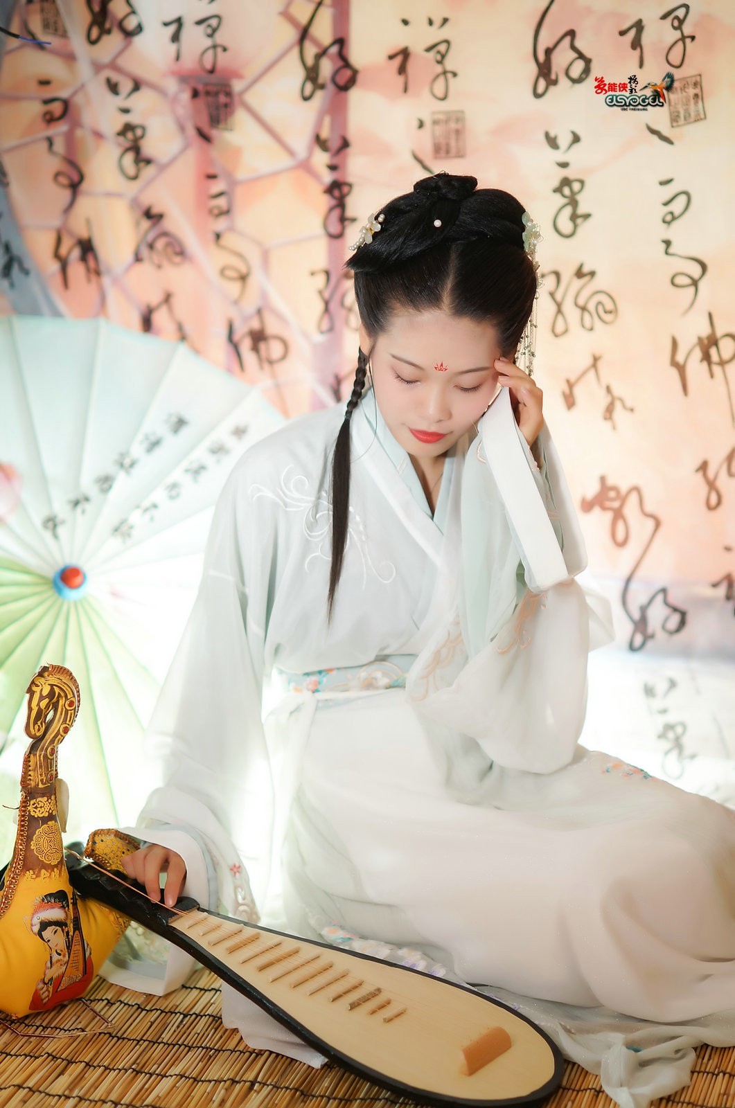 【古装·柔情淑女】---小刘