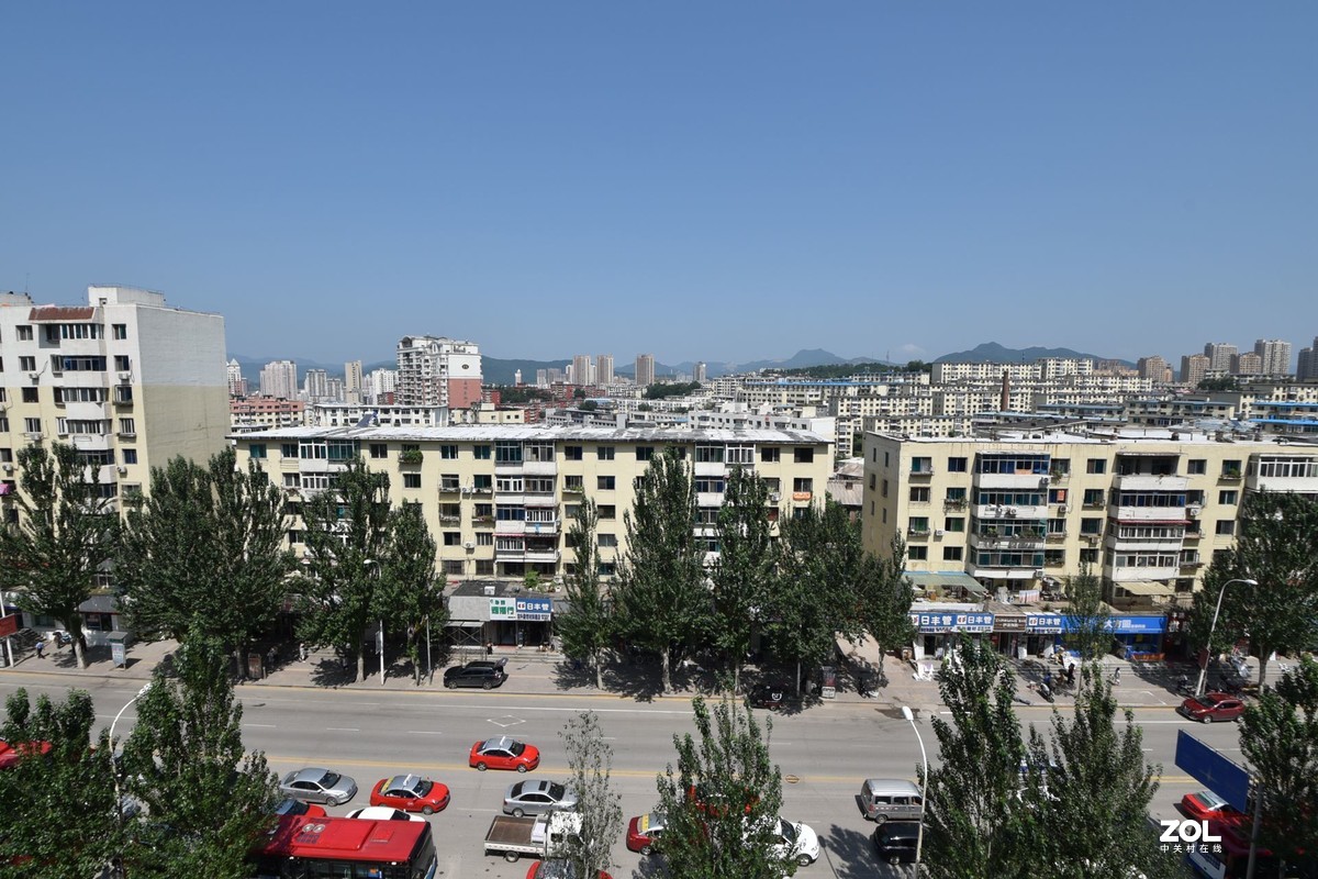 尼康全幅机身搭配半幅镜头时成像问题的汇报贴