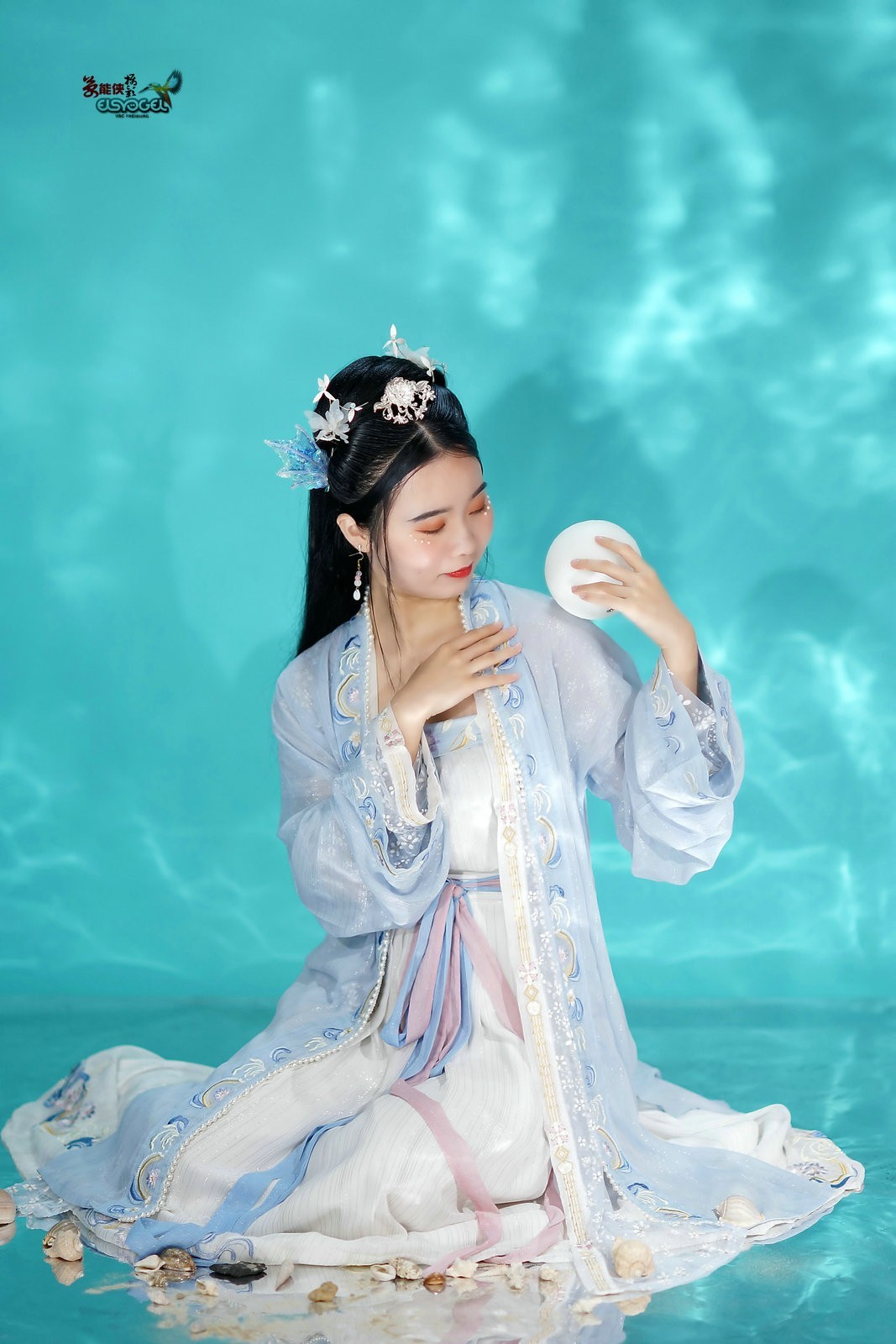 【蓝色的梦】--诗晴