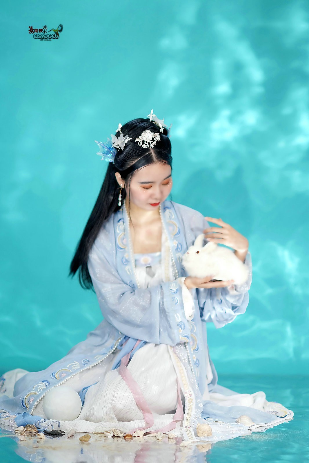 【蓝色的梦】--诗晴