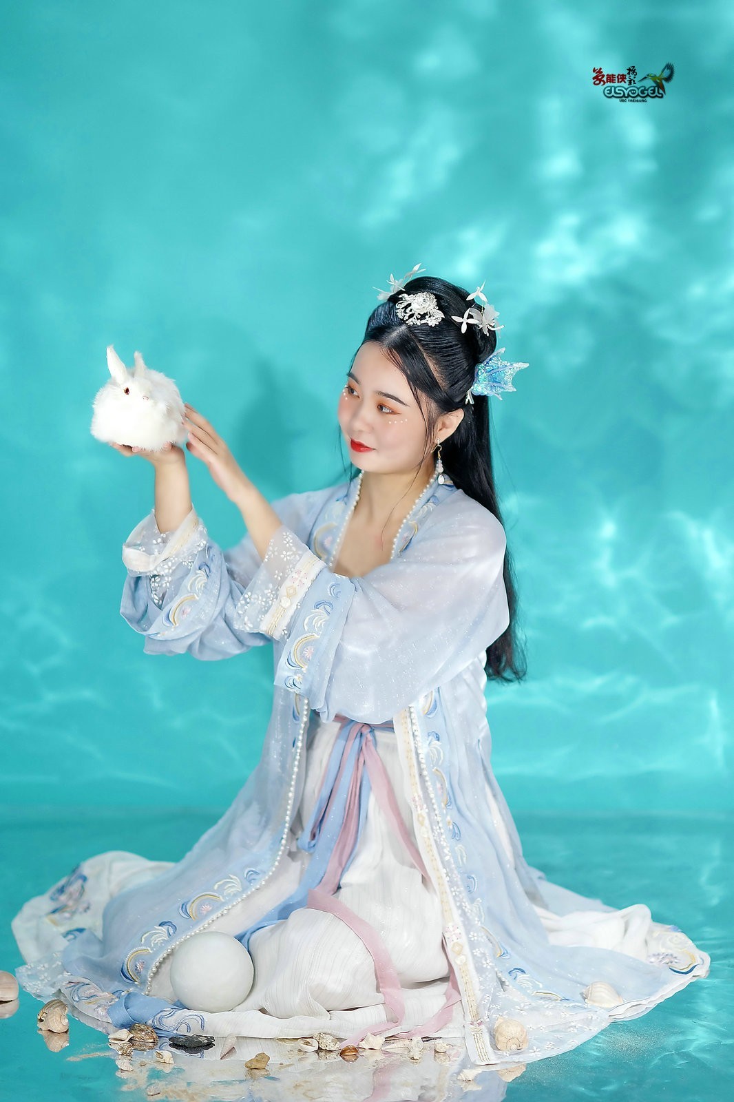 【蓝色的梦】--诗晴